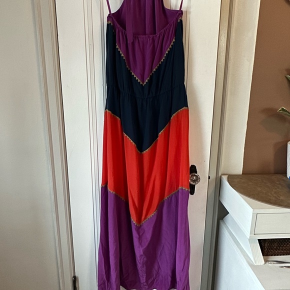 BCBG MaxAzria Dee Maxi Dress color block halter Sz S - Picture 4 of 9